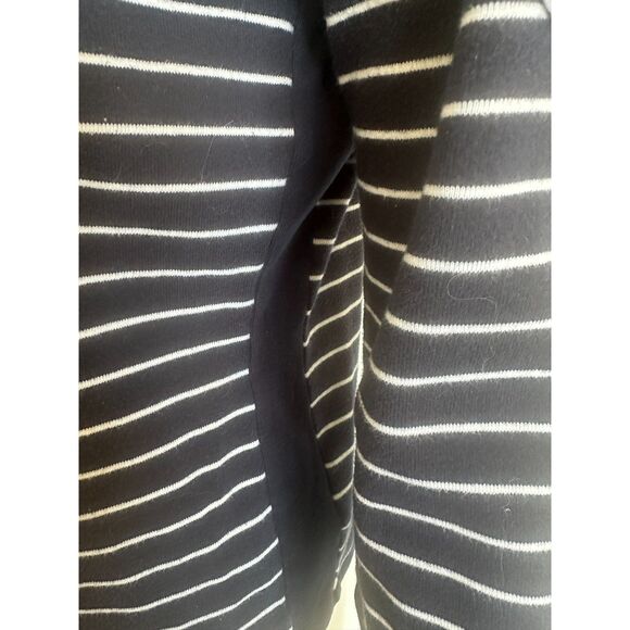 Lauren Ralph Lauren t shirt, navy blue/white stripe, Size M. - Picture 8 of 9